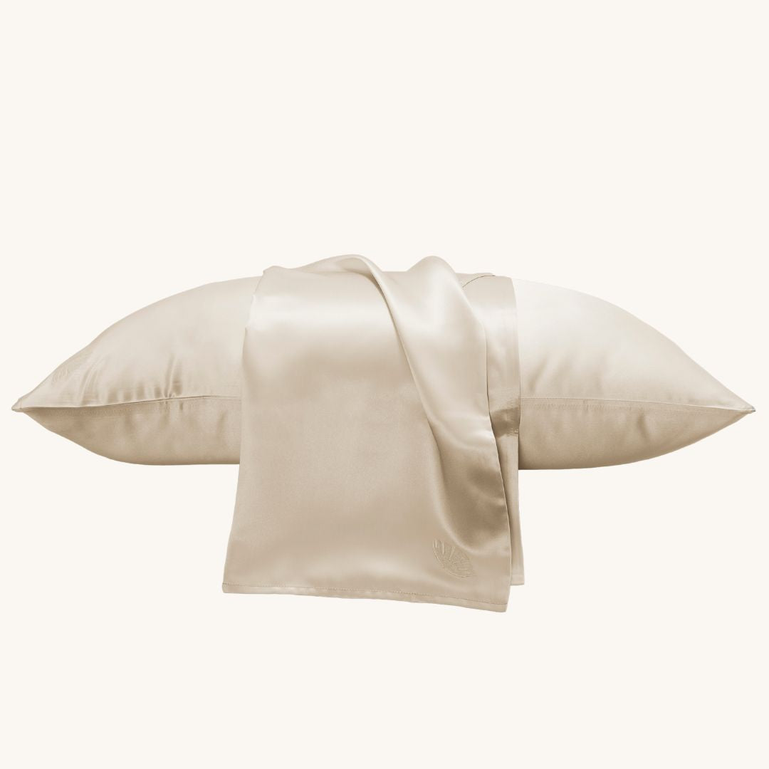 La Seta mulberry silk pillowcase with embroidery in champagne